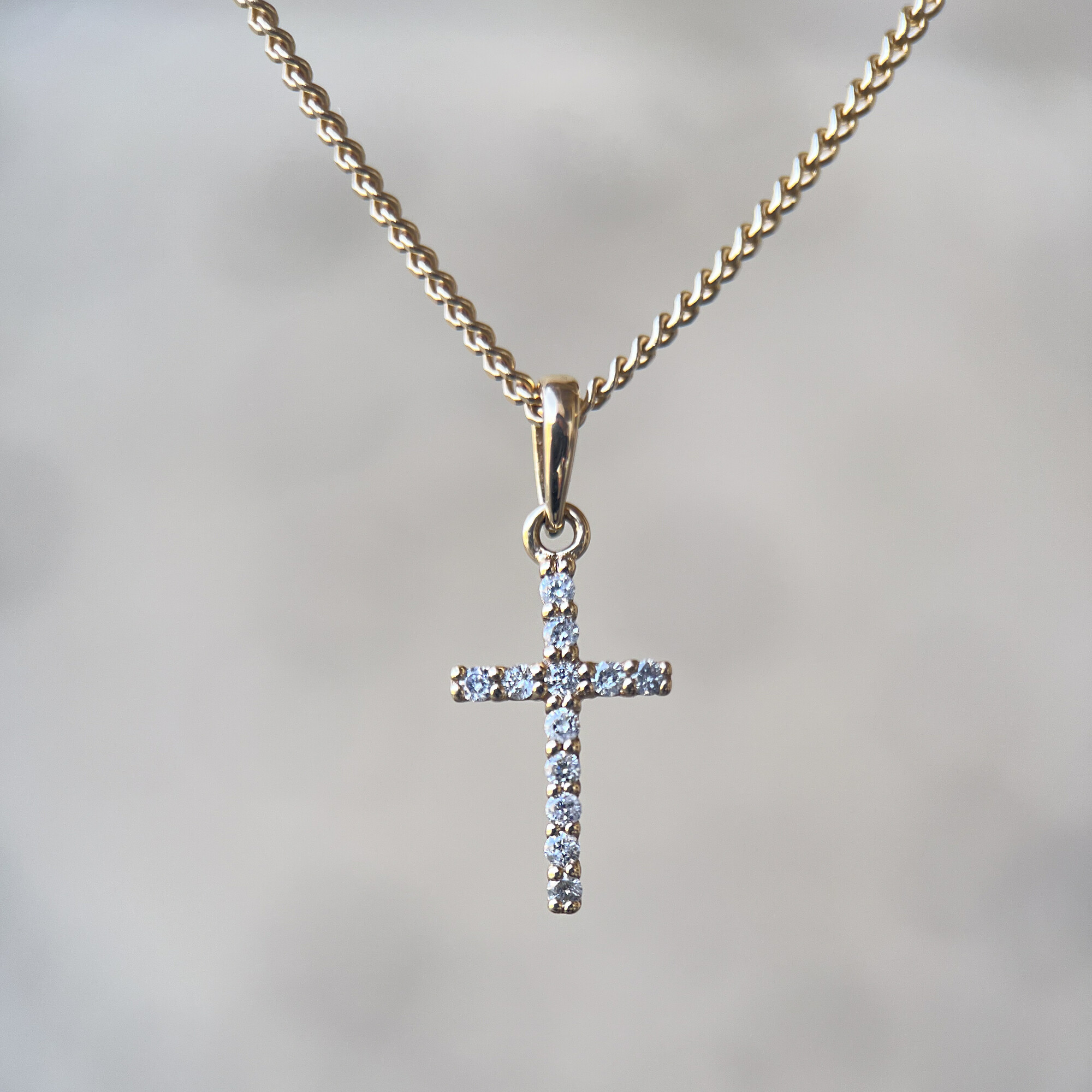 Mon Premier Bijou Croix plate - Or jaune 18ct & diamants 0,11ct 2